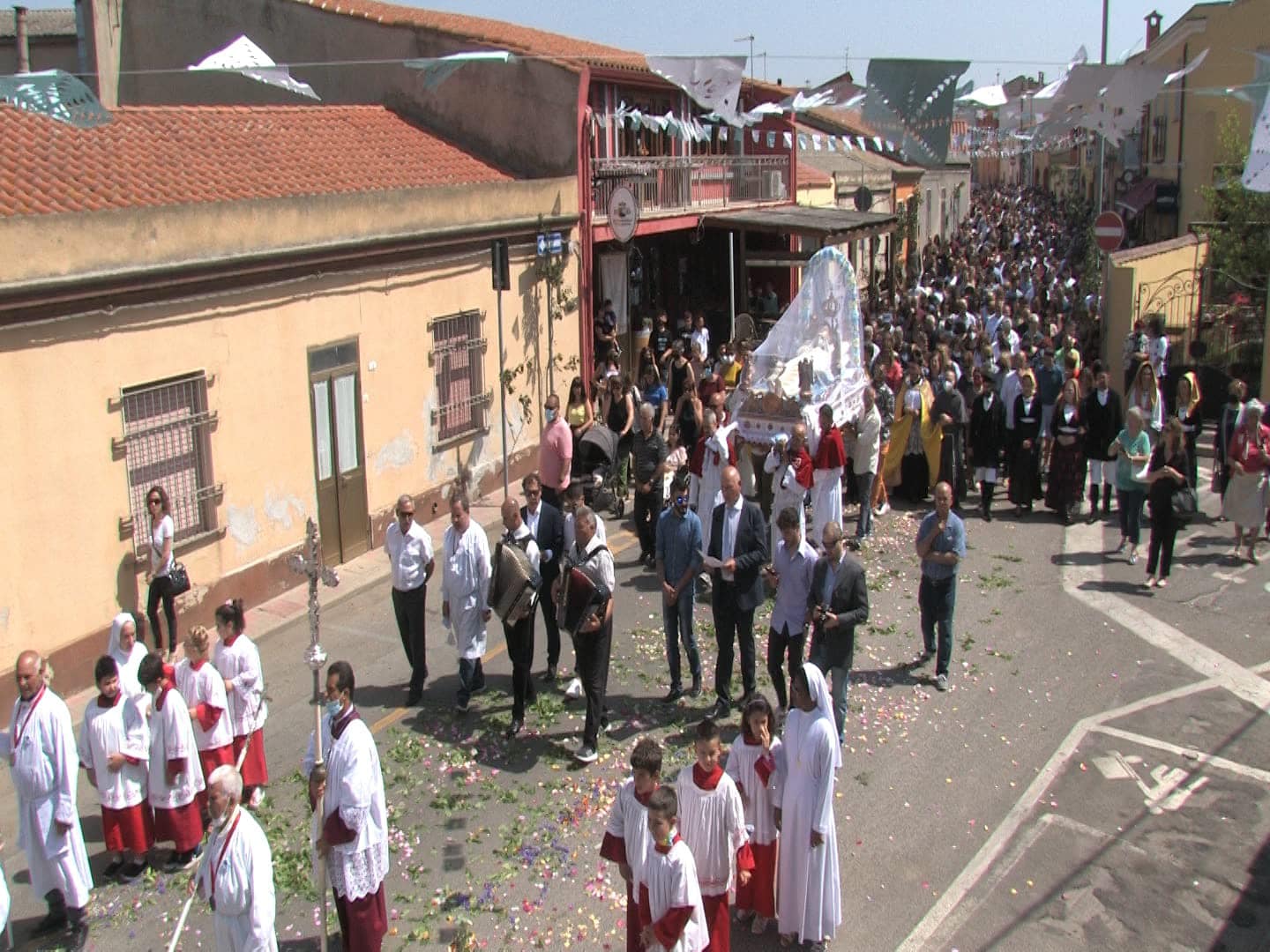 Bando Pubblico  per la concessione di contributi  annuali per i festeggiamenti civili 